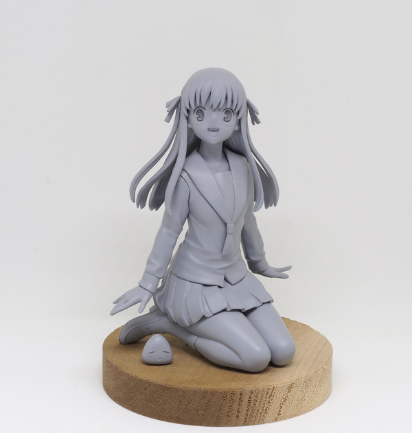Mi figura llego desarmada y sin pintar