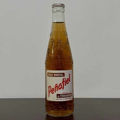 Coleccionar botellas antiguas de cerveza y refresco en México: diseños únicos y marcas desaparecidas